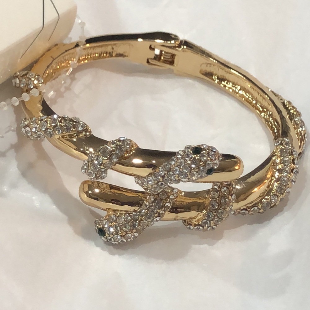 Aldo green emerald eye coiled pave serpent snake wrapped bracelet bangle‎ new